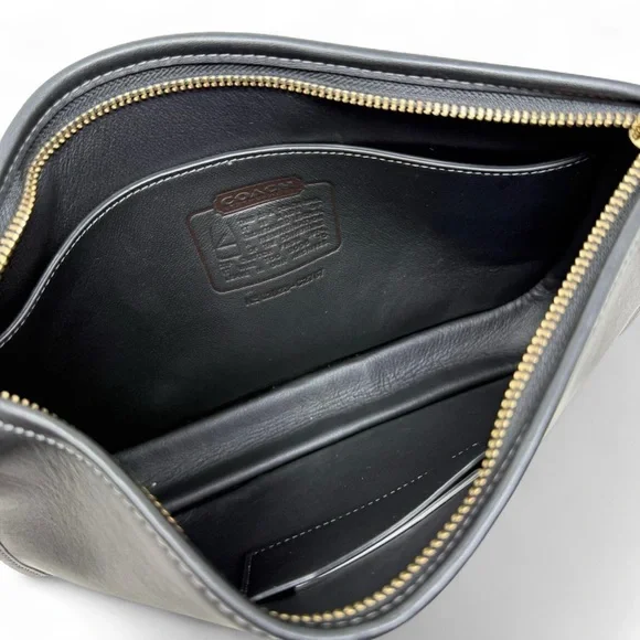 Coach C2767 Convertible Zip Clutch Quinn Crossbody - Picture 4 of 4